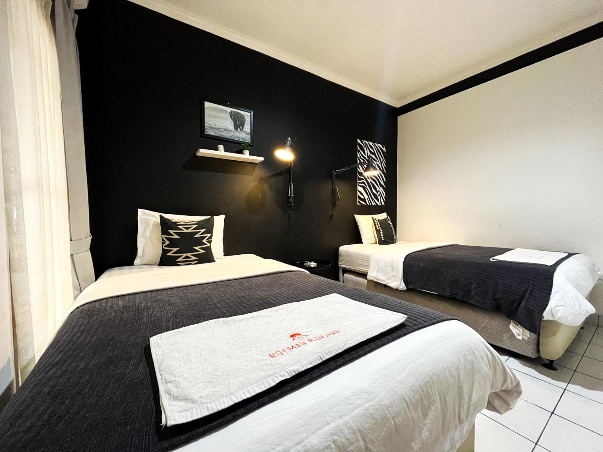 Bed and Breakfast Roemah Renjana Bandung Exterior foto